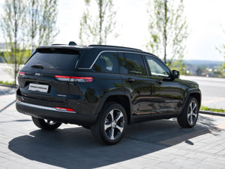 Jeep Grand Cherokee foto 5