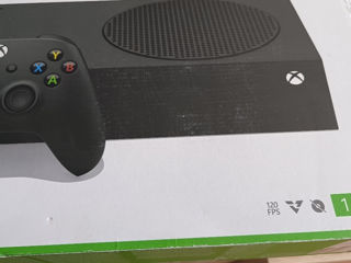 Se vinde XBOX serios S foto 4