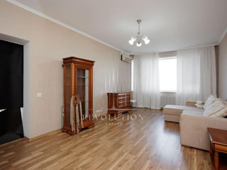 Apartament cu 2 camere, 74 m², Botanica, Chișinău foto 10