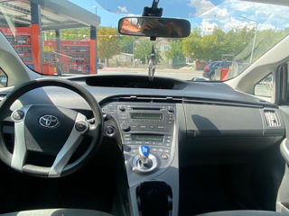 Toyota Prius foto 8