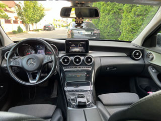 Mercedes C-Class foto 7