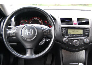 Honda Accord foto 7