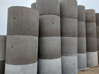 Producem tuburi din beton si capace pentru fantani, podete, canalizari etc.