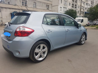 Toyota Auris foto 4