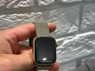 Apple Watch seria 8 Gold Titan foto 5