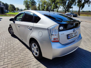 Toyota Prius foto 3