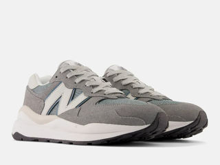 Оригинальные кроссовки New Balance