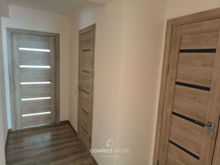 Apartament cu 3 camere, 81 m², Buiucani, Chișinău foto 2