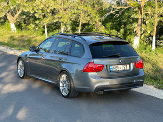 BMW 3 Series фото 4