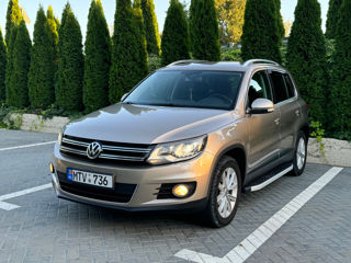 Volkswagen Tiguan foto 2