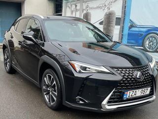 Lexus UX foto 3