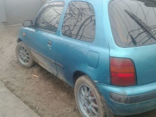 Nissan Micra foto 1