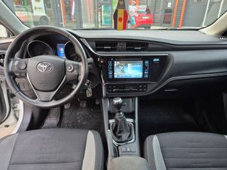 Toyota Auris foto 6