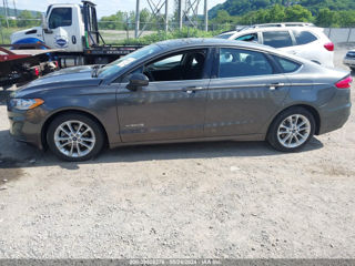 Ford Fusion foto 2