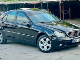 Mercedes C-Class