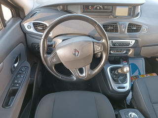 Renault Grand Scenic foto 7