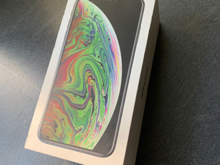 Продам iPhone XS Max