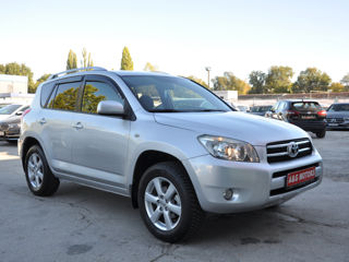 Toyota Rav 4 foto 3