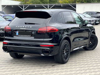 Porsche Cayenne foto 3