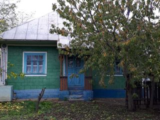 Se vinde casă în satul Chetrosu foto 1