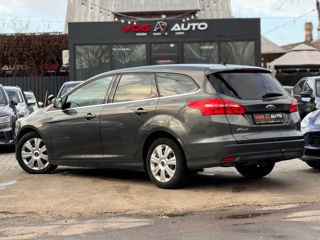 Ford Focus foto 5