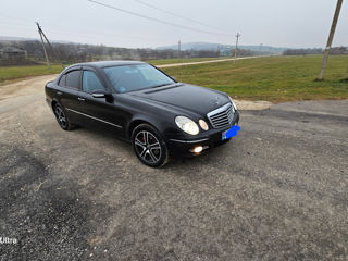 Mercedes E-Class foto 7