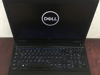 Dell Latitude 5580  Full - HD foto 3