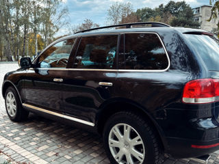 Volkswagen Touareg foto 7