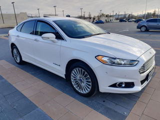 Chirie auto- rent a car Ford Fusion  Hybrid машина свободна foto 7