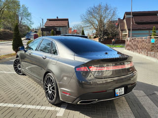 Lincoln MKZ foto 1