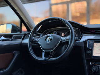 Volkswagen Passat foto 8