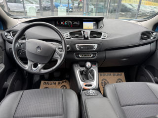 Renault Scenic foto 8