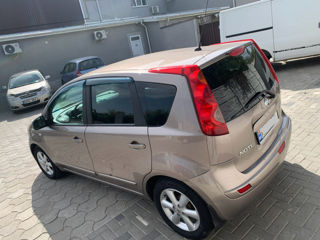 Nissan Note foto 2