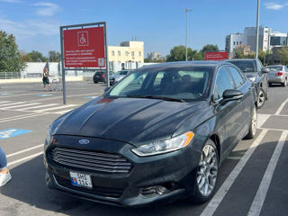 Ford Fusion foto 1