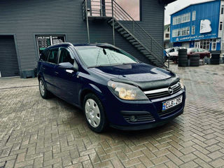 Opel Astra foto 3