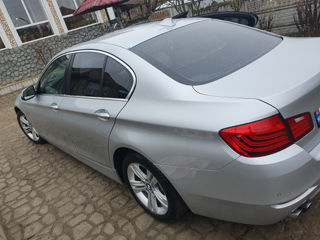 BMW 5 Series foto 3