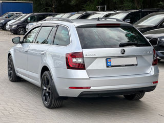 Skoda Octavia foto 5