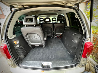 Volkswagen Sharan foto 8