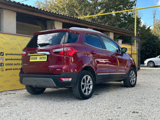 Ford EcoSport foto 2