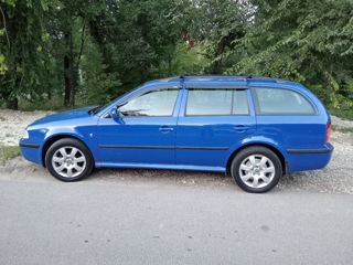 Skoda Octavia foto 4