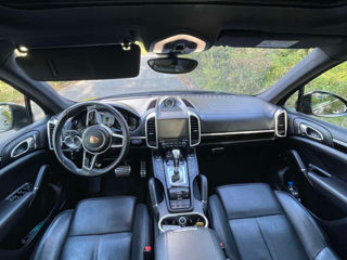 Porsche Cayenne foto 9