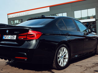 BMW 3 Series foto 6