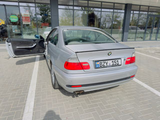 BMW 3 Series Coupe foto 4
