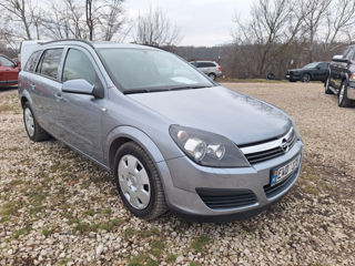 Opel Astra foto 2