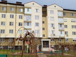 Apartament cu 3 camere, 93 m², Centru, Ialoveni foto 9