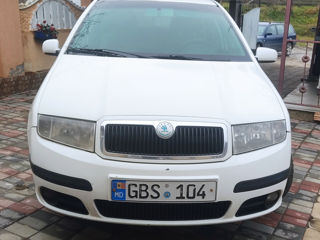 Skoda Fabia foto 3