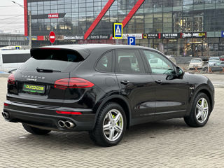 Porsche Cayenne foto 4