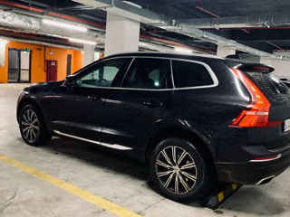 Volvo XC60 foto 2