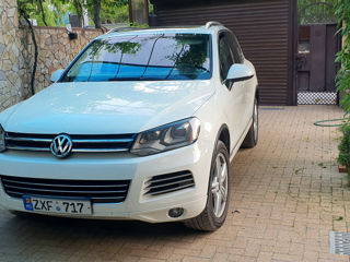 Volkswagen Touareg foto 1