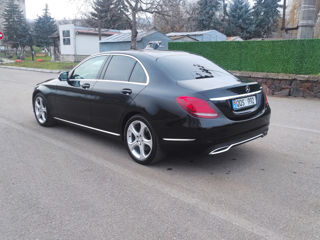 Mercedes C-Class foto 6